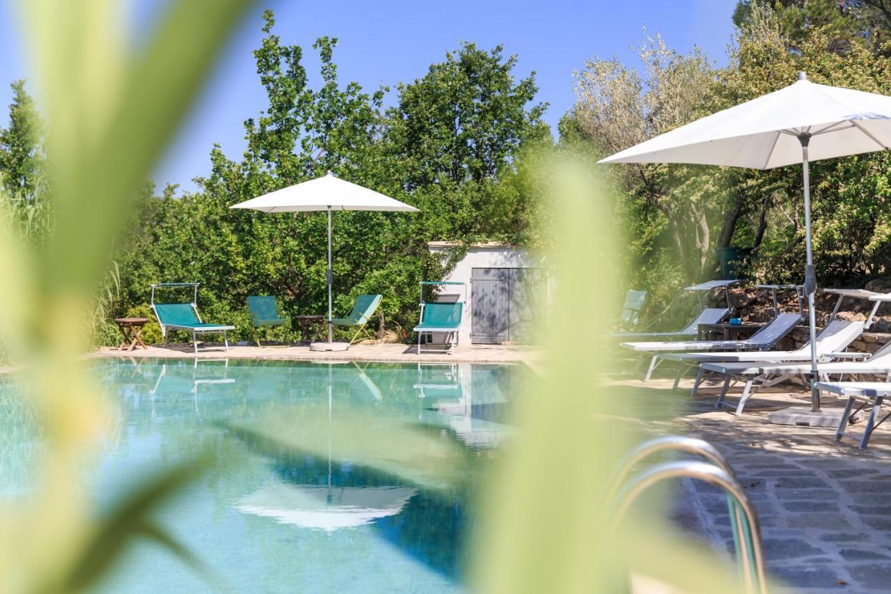 Domaine du Clos d'Alari Saint-Antonin-du-Var Exterior foto